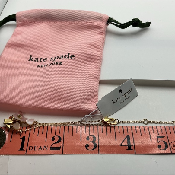 Kate Spade New York Flower Charm Bracelet Mother of Pearl Gold Tone NWT - Picture 7 of 7